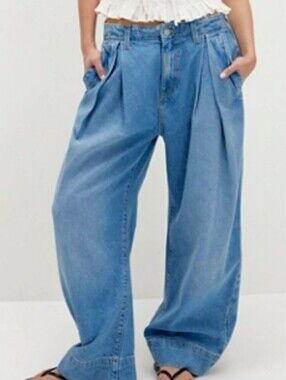 We The Free Wide Leg Curvy Trouser Jeans, NWT, Sz 31 Short